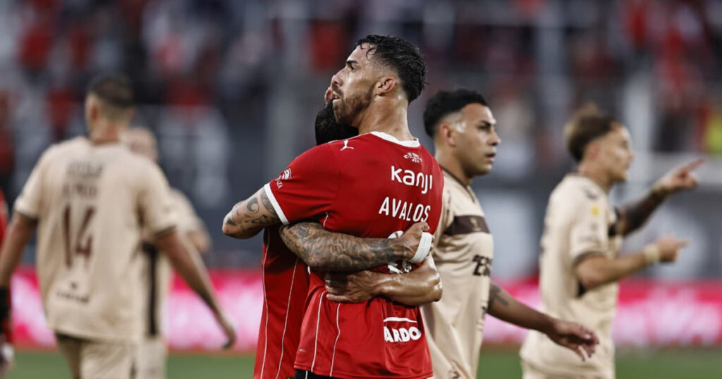 Video: el gol de Ávalos frente a Platense que fue revisado por el VAR imagen-42