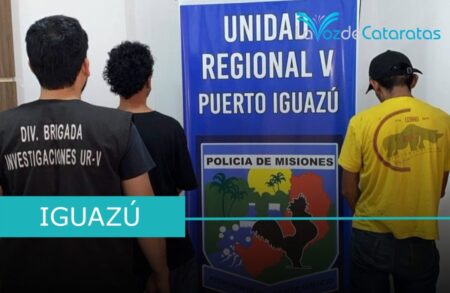 Captados por cámaras de seguridad: detuvieron a dos hombres por romper autos para robar Captados por cámaras de seguridad: detuvieron a dos hombres por romper autos para robar imagen-68