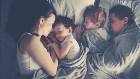 Dormir con los hijos: ¿Vínculo afectivo o falta de límites? imagen-6