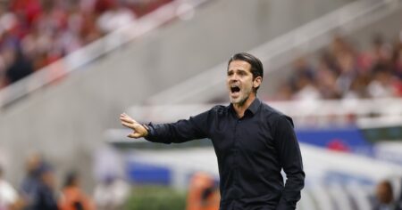 Gago sacó chapa con su ciclo en Boca en medio de una discusión con periodistas en México imagen-10