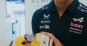 La historia oculta del llamativo diseño que tiene el casco de Colapinto en el GP de Austin imagen-2