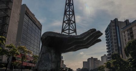 Maduro ofrecer a EE.UU. las riquezas de su nación para evitar un conflicto imagen-14