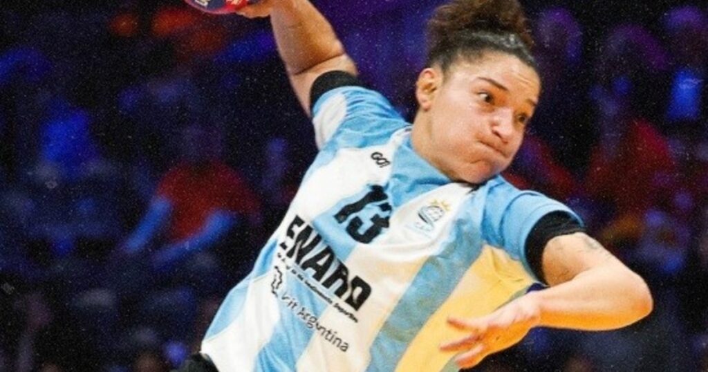 Nueva derrota de La Garra en el Mundial femenino de handball: qué necesita para avanzar de ronda imagen-41