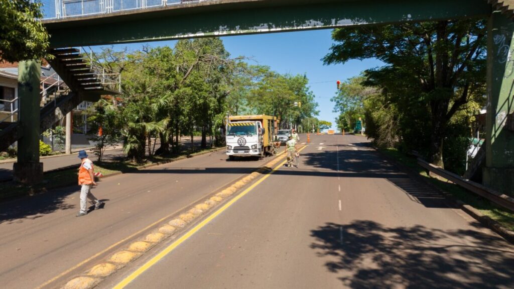 Alem: Mejoras en la demarcación de la RP4 en la Travesía Urbana imagen-5