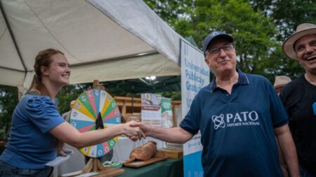 «Esto es mostrar afuera el trabajo de los misioneros», destacó Passalacqua en la Expo Eldorado imagen-119