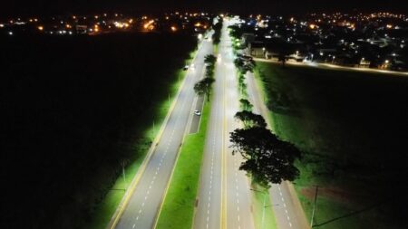 El Municipio de Alem avanza con el Plan de Alumbrado LED en la Ruta Provincial Nº 4 para más seguridad y eficiencia energética El Municipio de Alem avanza con el Plan de Alumbrado LED en la Ruta Provincial Nº 4 para más seguridad y eficiencia energética imagen-7