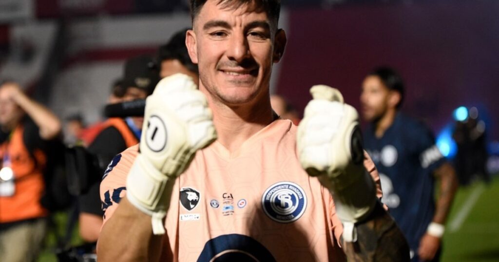 La increíble historia detrás del penal decisivo que tapó Marinelli en la final de la Copa Argentina La increíble historia detrás del penal decisivo que tapó Marinelli en la final de la Copa Argentina imagen-5