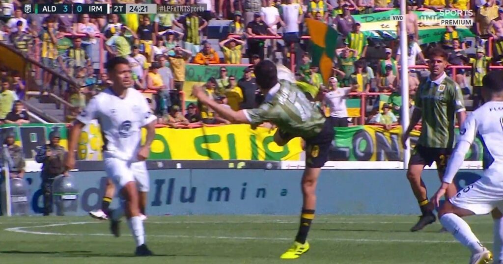 Video: la asistencia que se volvió viral en Aldosivi-Independiente Rivadavia Video: la asistencia que se volvió viral en Aldosivi-Independiente Rivadavia imagen-5