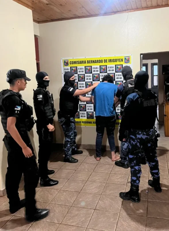 Detuvieron en Bernardo de Irigoyen a un peligroso delincuente con más de 10 causas activas en Misiones y Brasil imagen-66