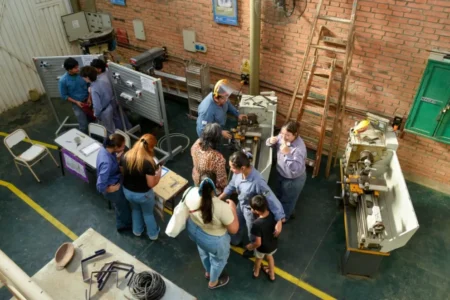 La Epet 37 exhibió, con creatividad e ingenio, sus proyectos técnicos La Epet 37 exhibió, con creatividad e ingenio, sus proyectos técnicos imagen-8