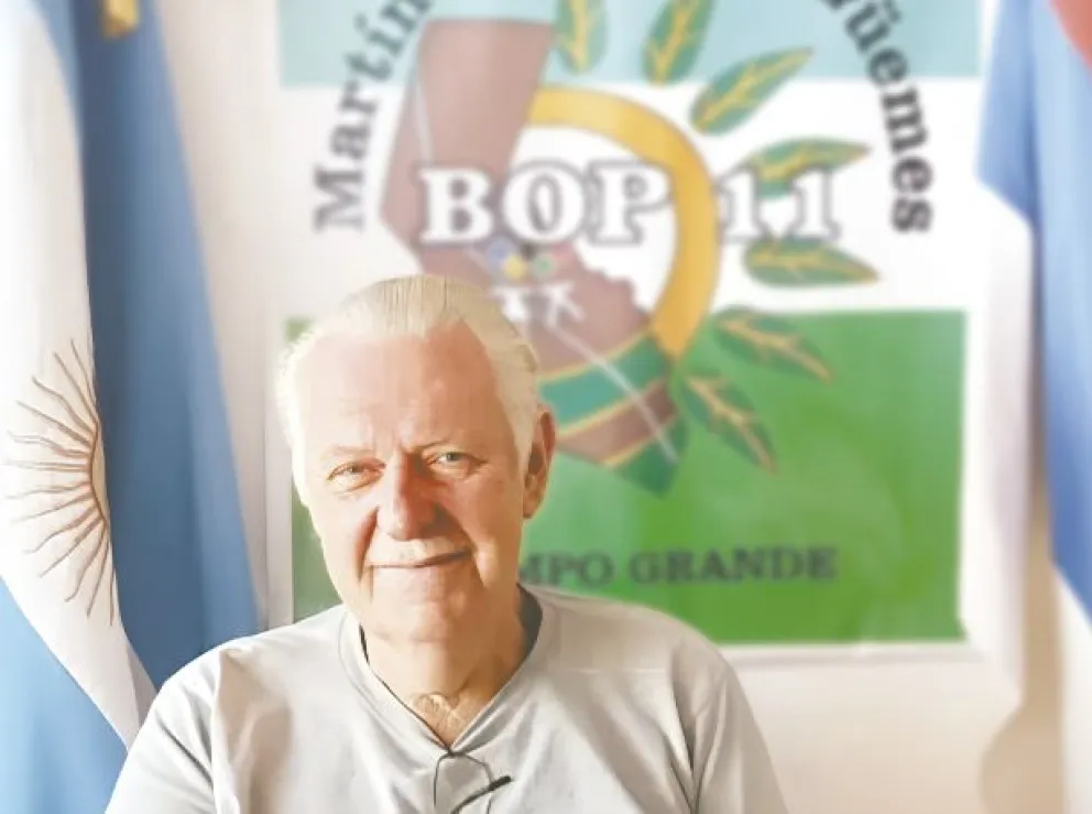 Valdemar tiene 80 años y cumplió su sueño de terminar la secundaria Valdemar tiene 80 años y cumplió su sueño de terminar la secundaria imagen-5