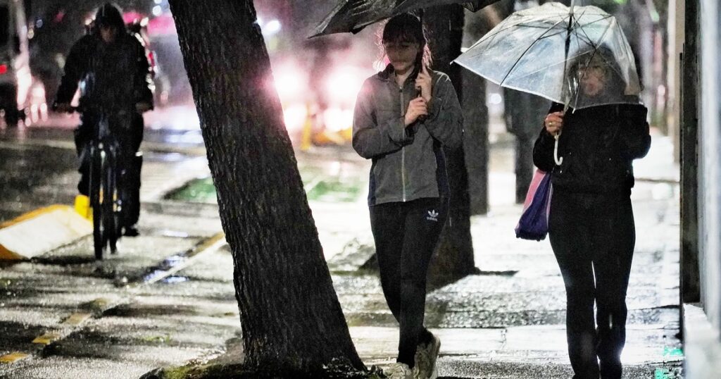 Después del calor, lluvias y temperaturas más bajas: cómo estará el clima durante el fin de semana en la Ciudad y el GBA imagen-4