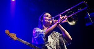 Un cuarto de siglo después, Stereolab volvió a la Argentina para mostrar que el futuro está en el pasado Un cuarto de siglo después, Stereolab volvió a la Argentina para mostrar que el futuro está en el pasado imagen-1