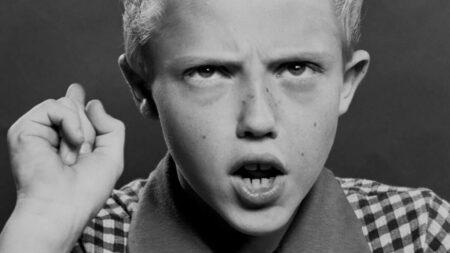 Hace 75 años debutó en un programa que era realmente publicidad de una pasta de dientes, pero acabó ganando ganando el Óscar y sigue siendo una estrella. ¿Le reconoces? Hace 75 años debutó en un programa que era realmente publicidad de una pasta de dientes, pero acabó ganando ganando el Óscar y sigue siendo una estrella. ¿Le reconoces? imagen-9