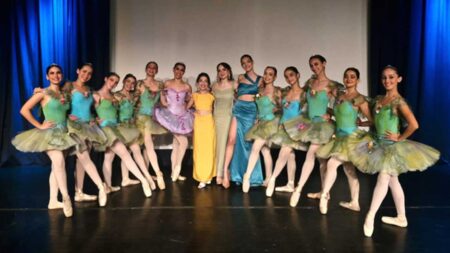 La Academia de Ballet de Moscú entregó diplomas a tres egresadas imagen-25