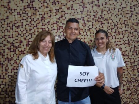 Los primeros Chef Profesionales egresados de la Escuela de Cocina del San Basilio Magno recibieron sus Títulos Los primeros Chef Profesionales egresados de la Escuela de Cocina del San Basilio Magno recibieron sus Títulos imagen-108