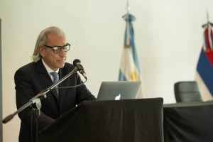 Un especialista de la Universidad de Granada marcó en Iguazú los nuevos desafíos del derecho frente a la IA y el mercado digital imagen-10