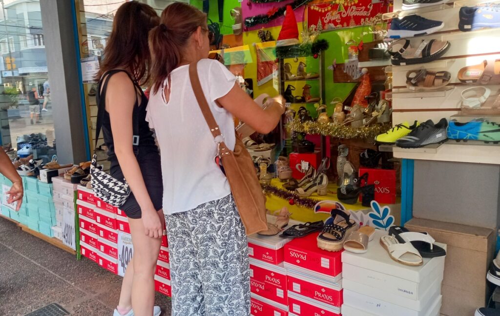 Desde mañana y hasta el 31 de diciembre rige el Ahora Fiestas con reintegros y cuotas sin interés imagen-4