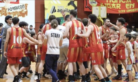 Tokio volvió a su ADN, se quedó con un partidazo e igualó la serie final imagen-7