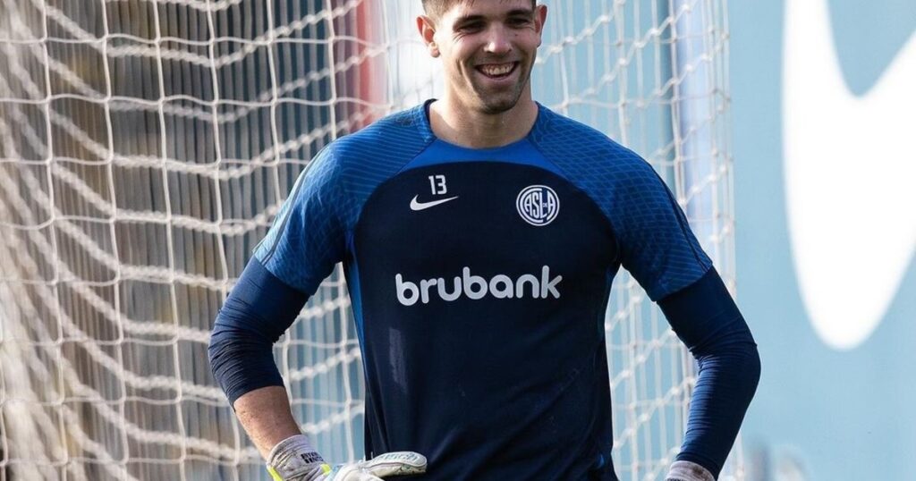 Dos jugadores de San Lorenzo intimaron y podrían pedir la libertad de acción imagen-4
