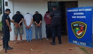 Cuatro demorados tras una violenta riña en la vía pública en San Vicente imagen-8