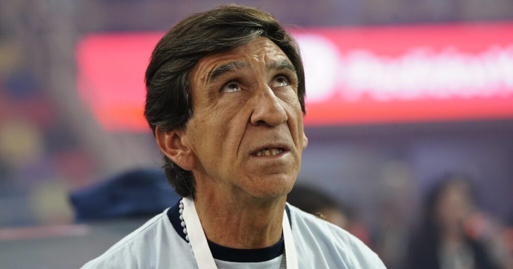 Costas, muy crudo y golpeado tras la final perdida por Racing: "Quedé en deuda" imagen-3