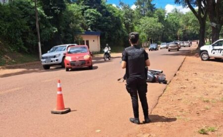 Motociclista herido tras un choque en pleno centro de Eldorado imagen-7