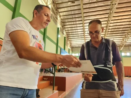 San Pedro: decenas de familias recibieron controles oftalmológicos y anteojos sin costo San Pedro: decenas de familias recibieron controles oftalmológicos y anteojos sin costo imagen-14