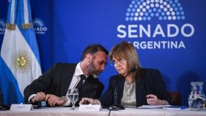 Avanza la reforma laboral en el Senado en medio del fuerte rechazo de la CGT imagen-106