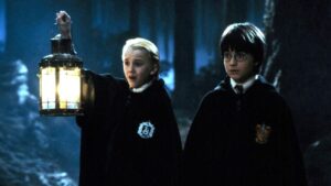 Todos sabíamos que estos personajes de ‘Harry Potter’ no eran tan malos, pero con estas escenas eliminadas hubiera quedado más claro Todos sabíamos que estos personajes de 'Harry Potter' no eran tan malos, pero con estas escenas eliminadas hubiera quedado más claro imagen-106