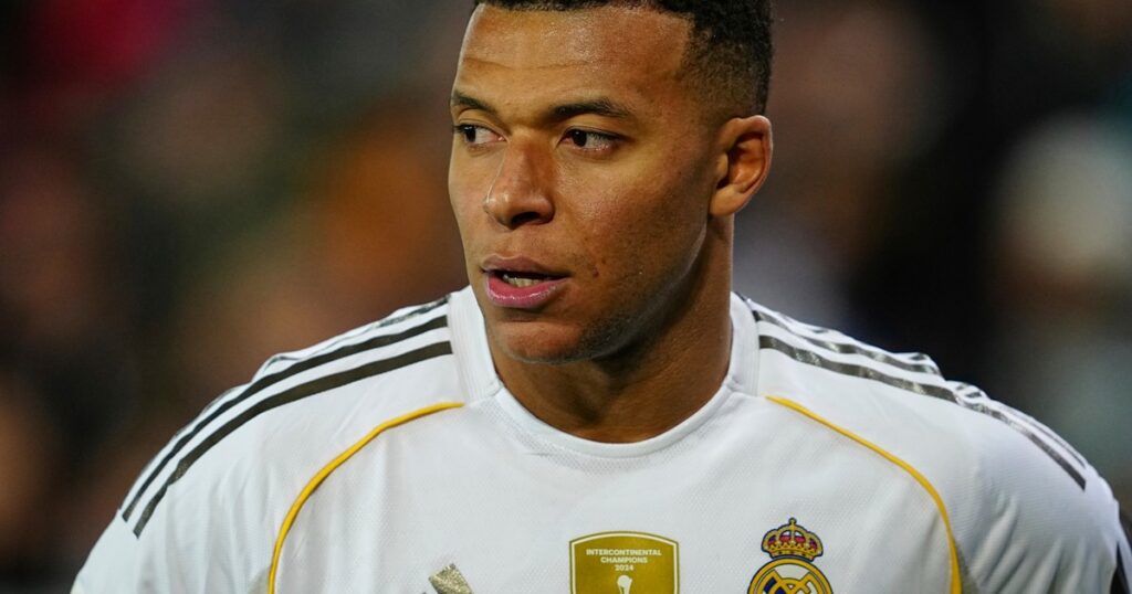 Golpe para el Real Madrid: Mbappé no estará en la Supercopa de España imagen-5