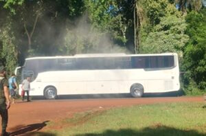 Bloqueo de frenos generó alarma en un colectivo sin que se registrara incendio imagen-69