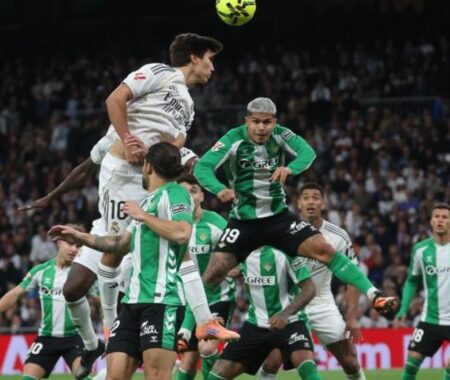 Cucho Hernández marcó, pero no evitó goleada de Real Madrid a Betis imagen-11