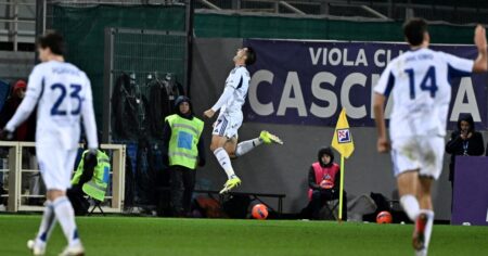 El goleador que dejó de ser convocado en España, rompió una mala racha y pidió por Nico Paz: «Si se queda otro año, yo juego gratis» El goleador que dejó de ser convocado en España, rompió una mala racha y pidió por Nico Paz: "Si se queda otro año, yo juego gratis" imagen-17