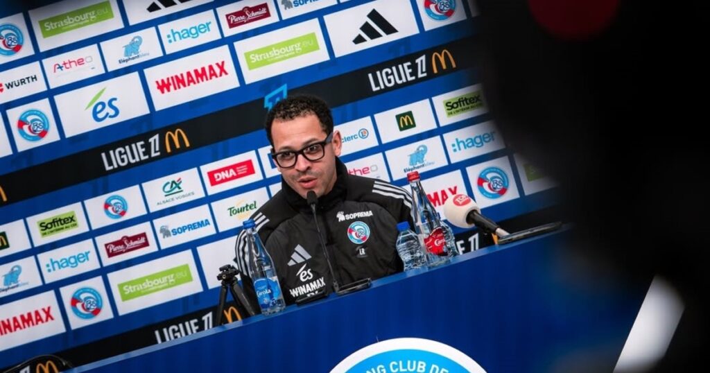 Confirmado: Liam Rosenior será el técnico de Enzo Fernández, Garnacho y Buonanotte en el Chelsea imagen-5