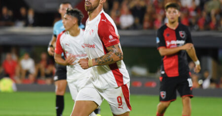 Ávalos: de su buen momento en el año a la «bronca» por el nuevo empate de Independiente Ávalos: de su buen momento en el año a la "bronca" por el nuevo empate de Independiente imagen-11