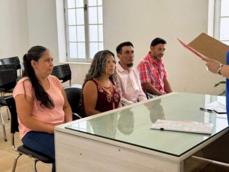 Martes 13: parejas desafiaron la superstición «no te cases ni te embarques» y dieron en sí en Posadas imagen-15