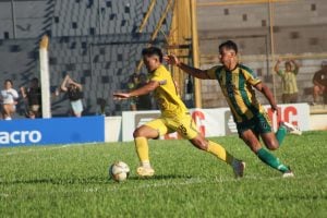 El Clausura posadeño define su campeón este sábado en Villa Cabello El Clausura posadeño define su campeón este sábado en Villa Cabello imagen-12