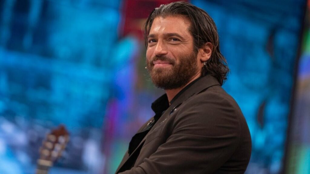 Can Yaman visita 'El Hormiguero' sin hablar sobre su detención en Turquía, pero ya lo había explicado: "Es algo rutinario" imagen-5