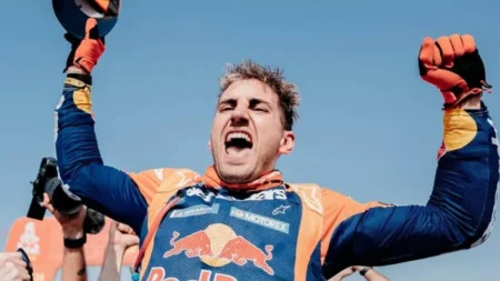 Fabulosa victoria de Luciano Benavides en el Dakar tras la mejor definición de la historia – TyC Sports Fabulosa victoria de Luciano Benavides en el Dakar tras la mejor definición de la historia - TyC Sports imagen-9