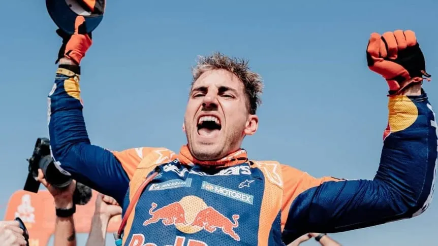 Fabulosa victoria de Luciano Benavides en el Dakar tras la mejor definición de la historia – TyC Sports Fabulosa victoria de Luciano Benavides en el Dakar tras la mejor definición de la historia - TyC Sports imagen-5