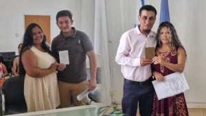 Amor sin supersticiones: dos parejas eligieron casarse este martes 13 en Posadas imagen-10