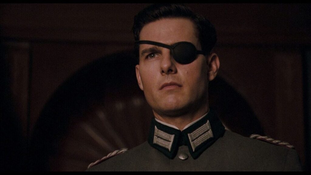 Tom Cruise se implicó tanto en su papel de ‘Valkiria’ que insistió en vestirse solo con los tres dedos de su mano izquierda imagen-5