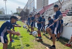 Árbitros confirmados para la semifinal entre misioneros y correntinos: Guaraní mantiene el esquema y evalúa cambios imagen-9