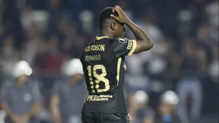 Complicaciones en la llegada de Hinestroza: ¿se cae su llegada a Boca? - TyC Sports imagen-9