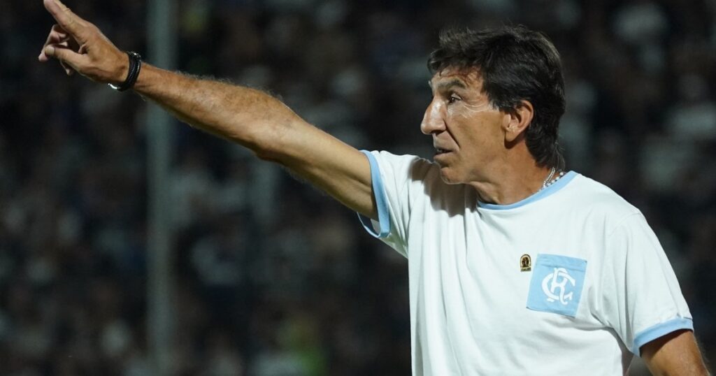 La buena noticia que recibió Costas de cara al partido ante Central imagen-5