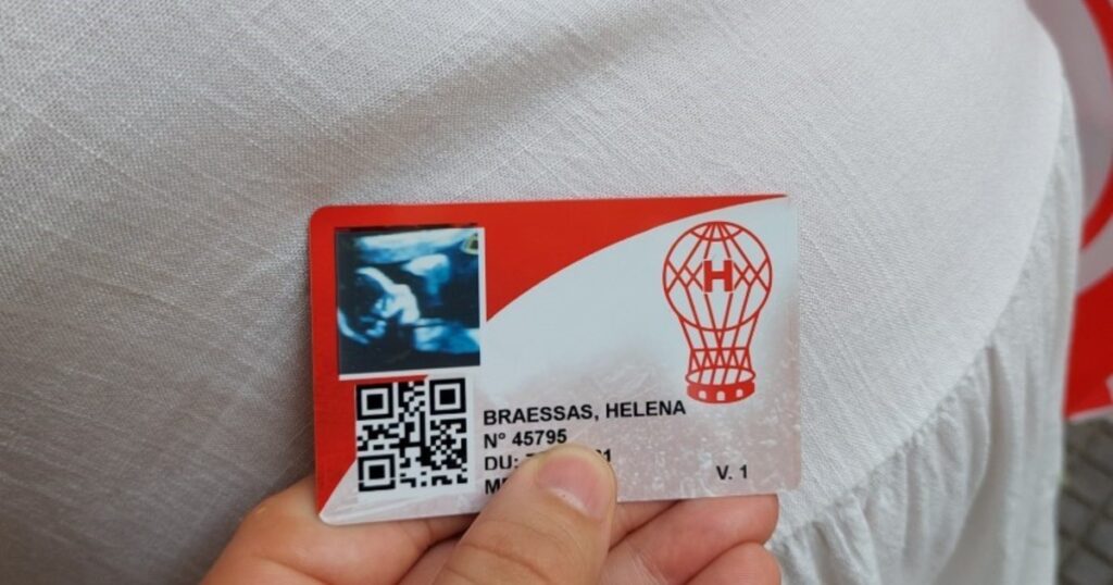 Insólita historia en Huracán: socia antes de nacer imagen-3