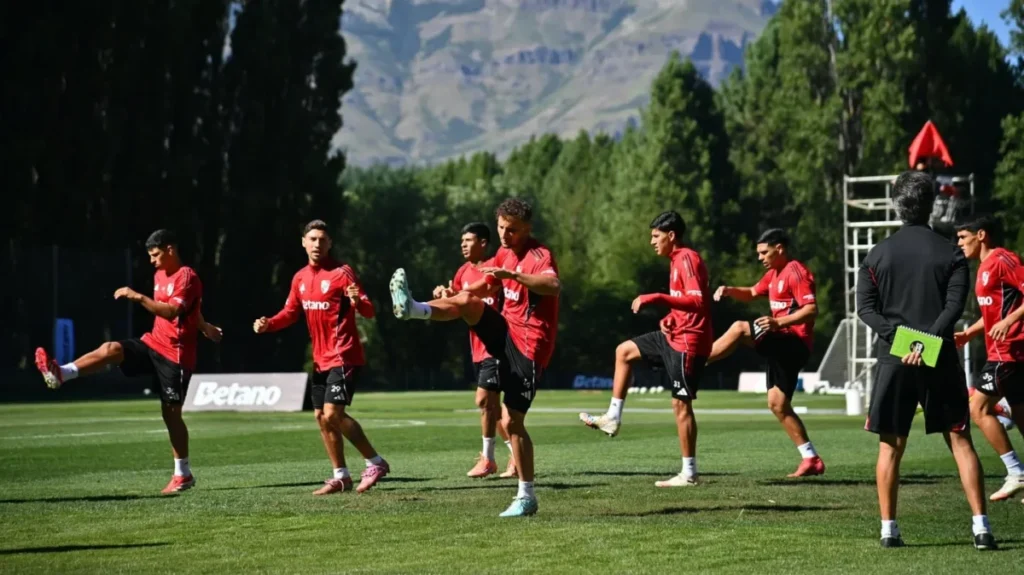 Alarmas en el entrenamiento de River por dos figuras y referentes - TyC Sports imagen-5