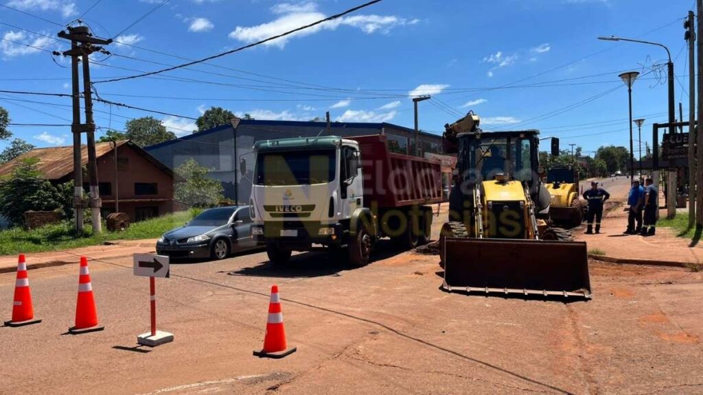 Comenzó el Plan de Bacheo en la avenida San Martín de Eldorado imagen-5