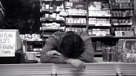 La escena eliminada de 'Clerks' que lo habría cambiado todo para Kevin Smith y decidió borrar en el último momento imagen-116